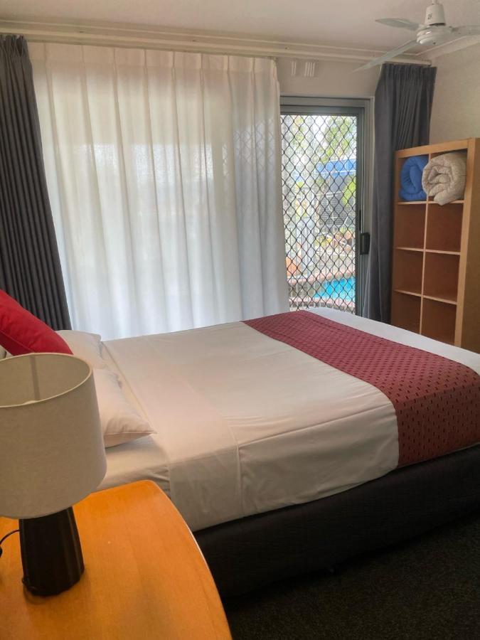 Kyamba Court Motel Мулулаба Екстер'єр фото